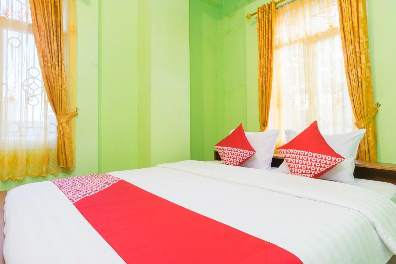 Oyo 1419 Rhona Guest House Syariah Yogyakarta Eksteriør billede